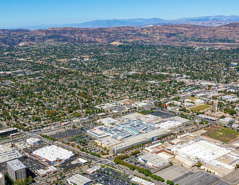 Commercial photo of the Westfield Topanga & The Village shopping center in Canoga Park, California