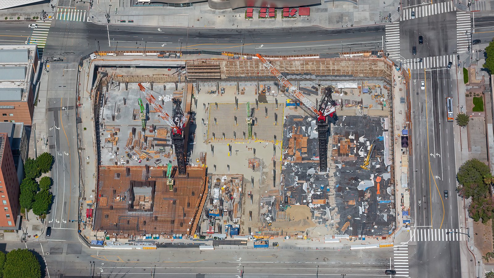 Blog photo of two large cranes constructing the future Grand Avenue Project buildings in DTLA, California