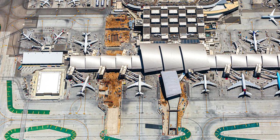 Construction photo of modernization efforts at Los Angeles International Airport (LAX)