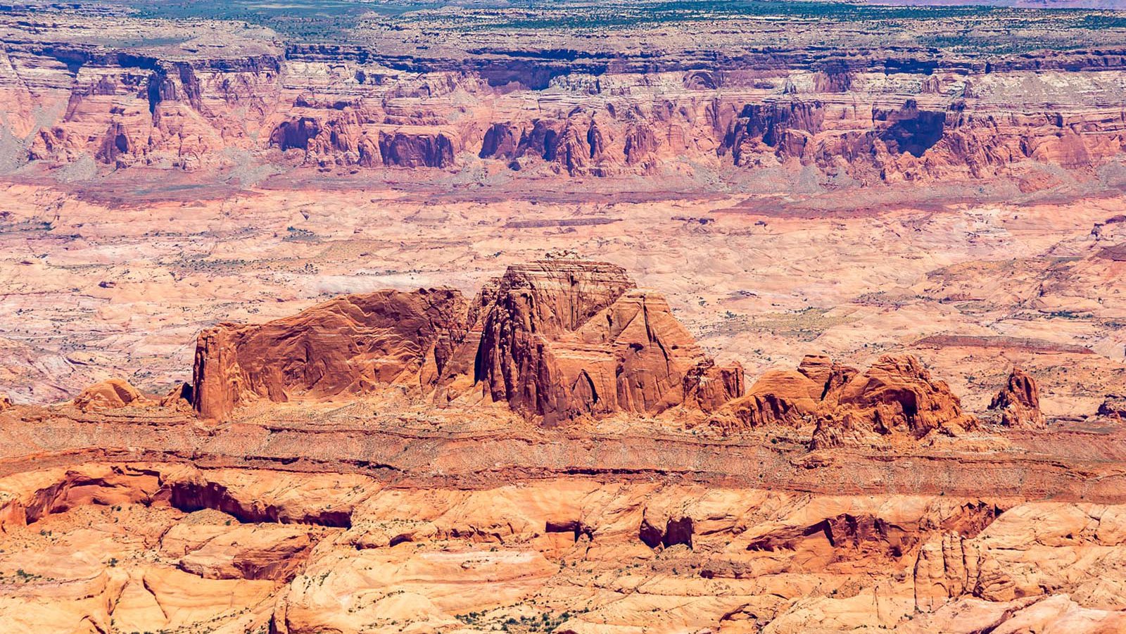 Blog image 1558 of rock formations in the Navajo Nation