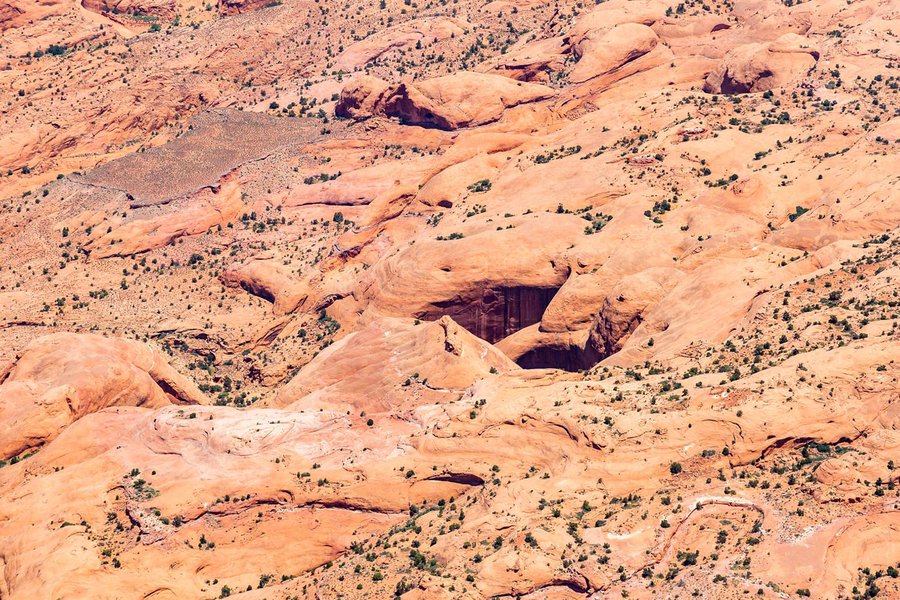 Blog image 1560 of bare rocks in the Navajo Nation