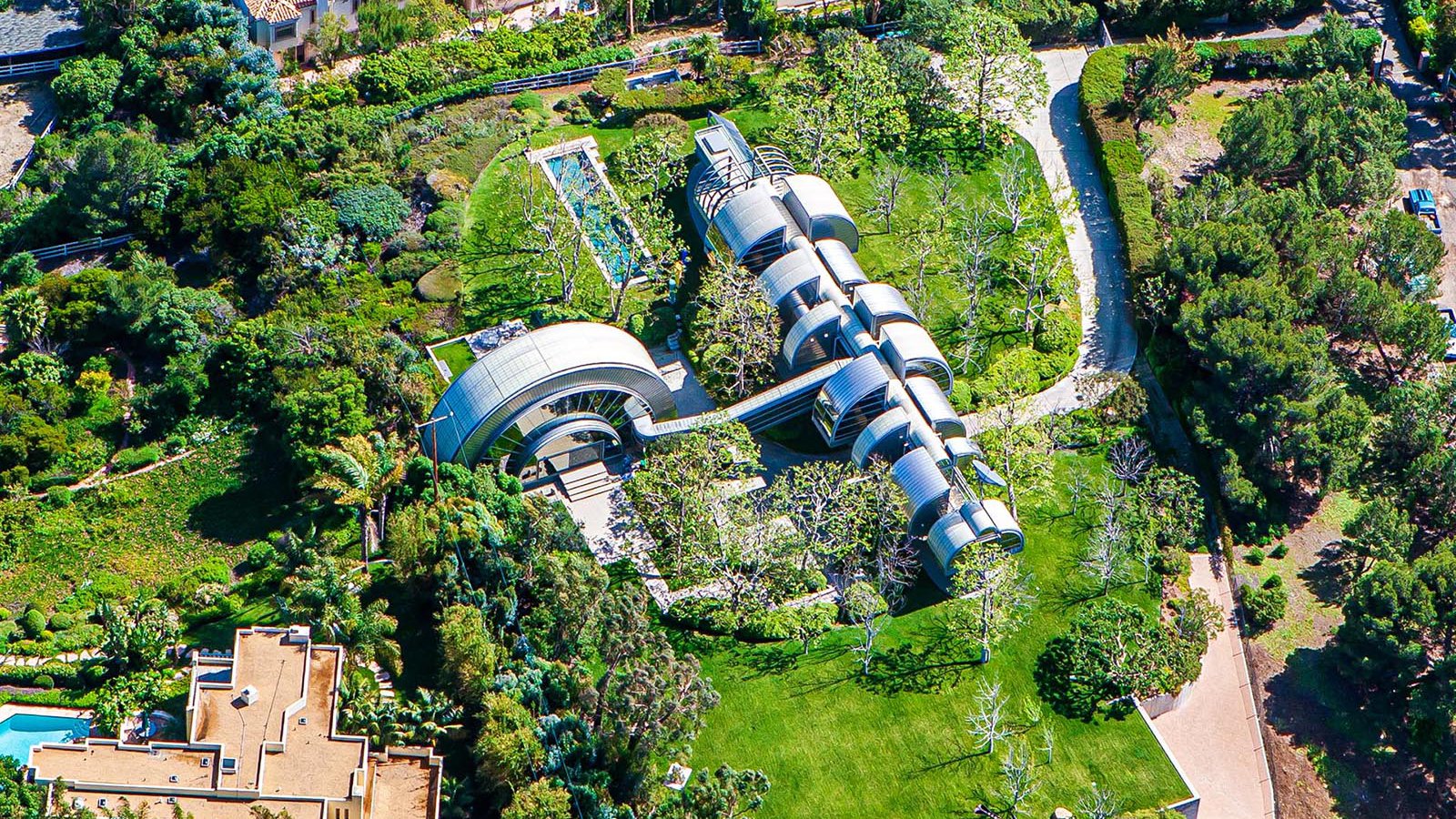 Residential real estate photograph of the unique Spaceship House in Malibu, California