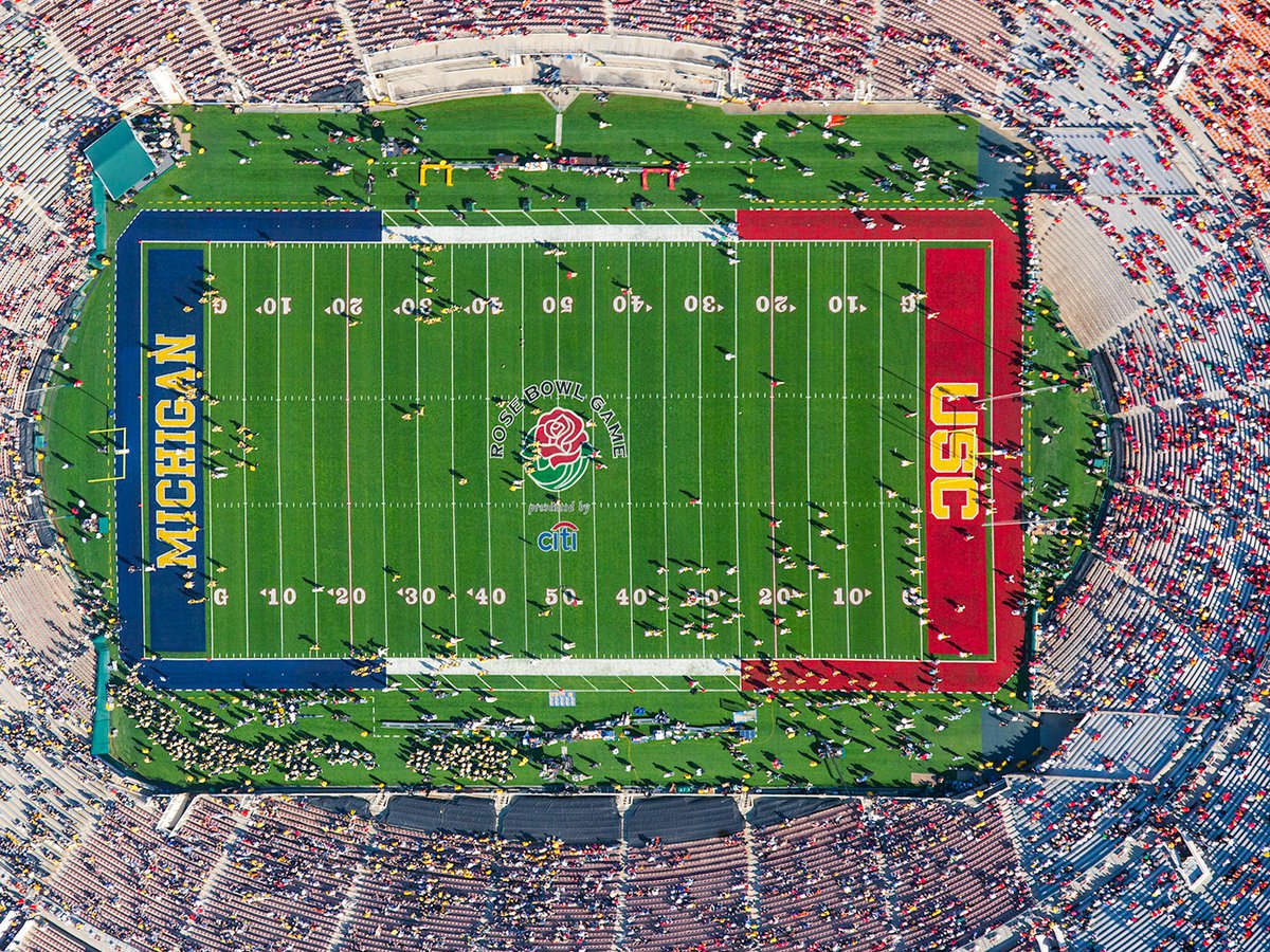Close-up aerial view of the Rose Bowl stadium in Pasadena on January 1, 2007 was buzzing with anticipation before the 93rd Rose Bowl Game between the University of Southern California Trojans and the University of Michigan Wolverines.