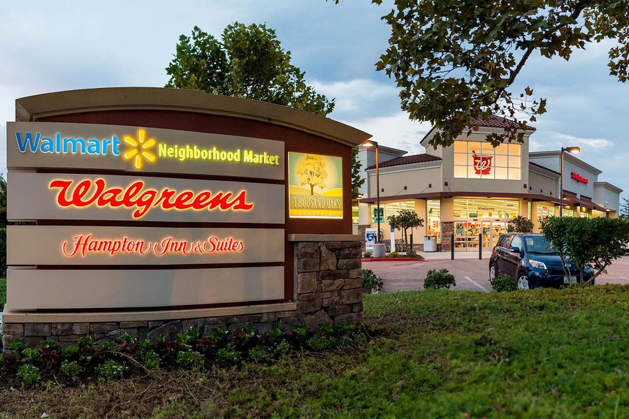 Exterior Architectural dusk photo of a Walgreens in Thousand Oaks, California