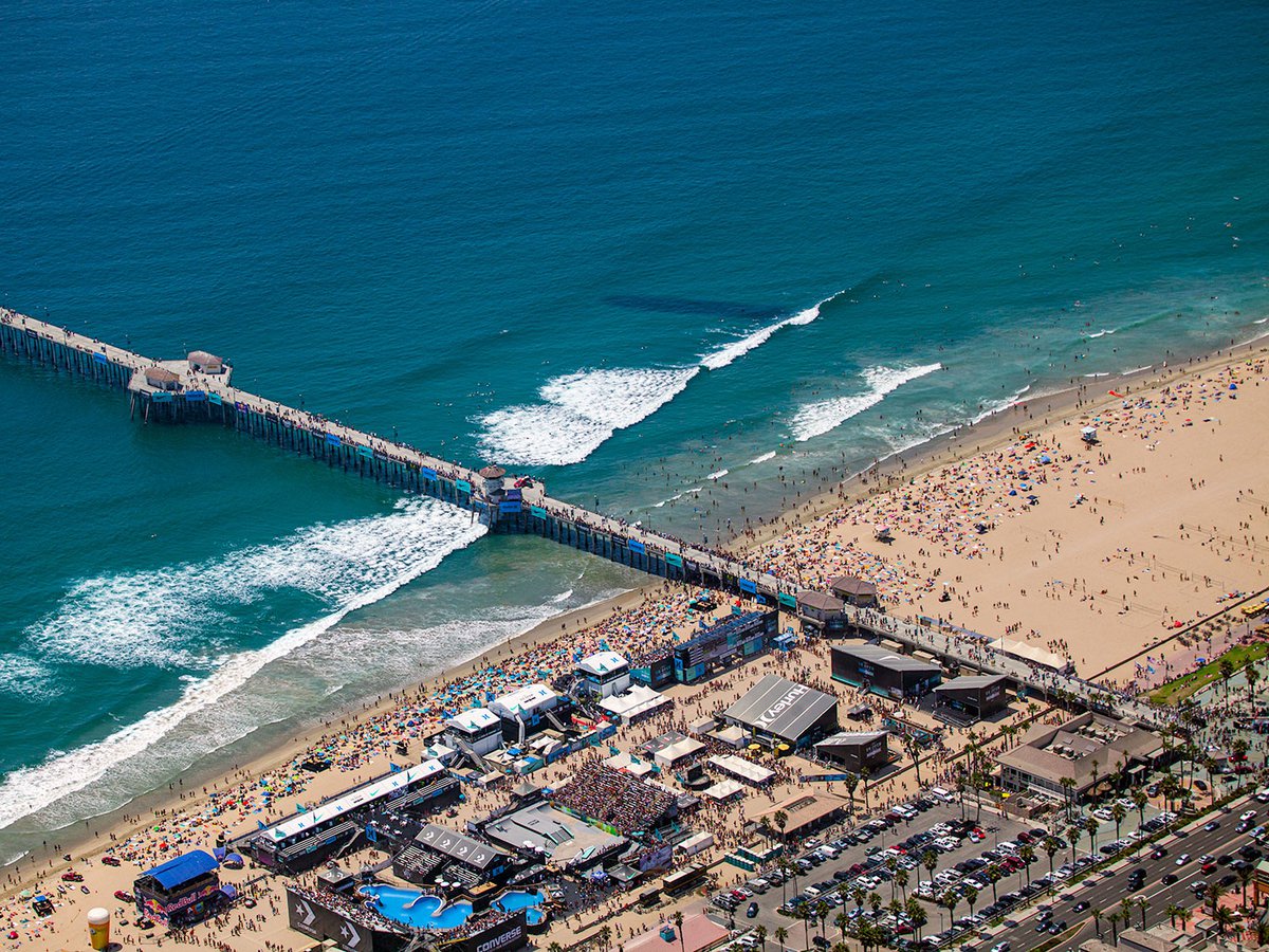 Blog photo of Huntington Beach during the 2012 Nike US Open of Surfing Surf Competition