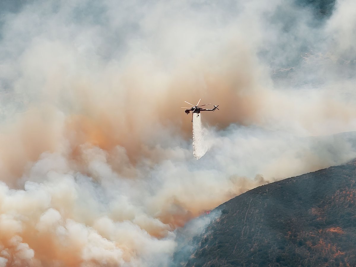 Blog image of Cal FIRE firefighting aircraft combating the Johnson Fire in Elizabeth Lake, California