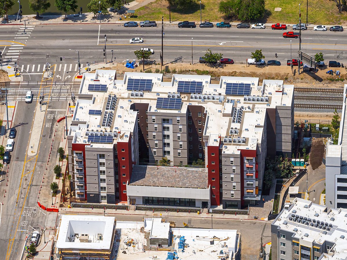 Blog photograph of a completed American Campus Communities' Currie Hall student housing construction in July 2020 at the University of Southern California's Health Science Campus in Downtown Los Angeles, California