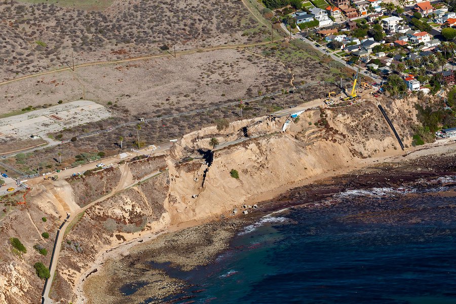 Blog photo of the San Pedro Landslide, where Paseo del Mar fell into the ocean in between San Pedro and Palos Verdes