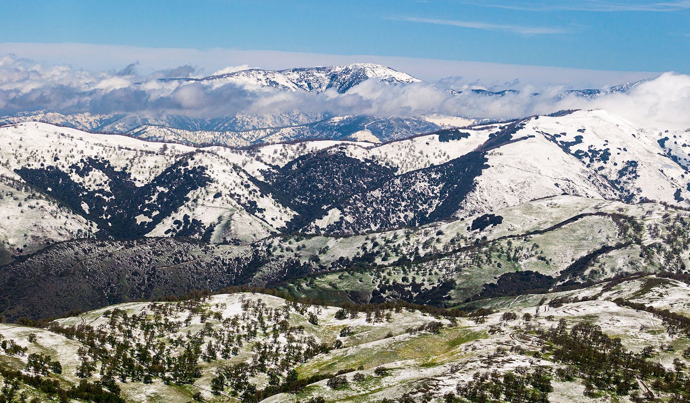 blog-springtime-mountains-snow
