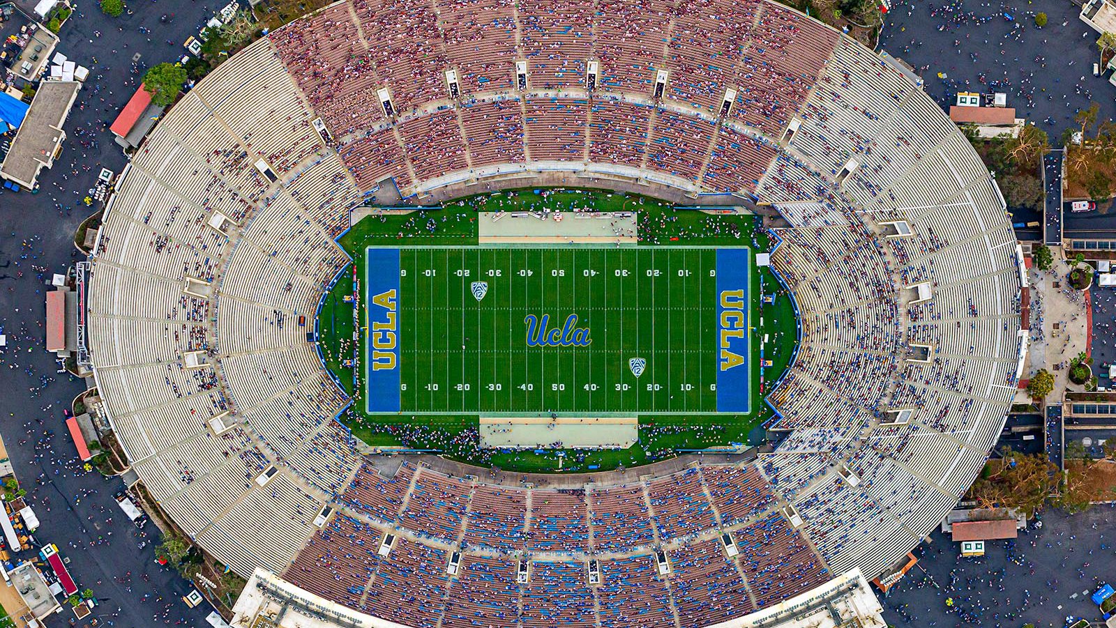 Wide blog image of the Rose Bowl Stadium Field just before the UCLA & Texas A&M NCAA football teams begin their match